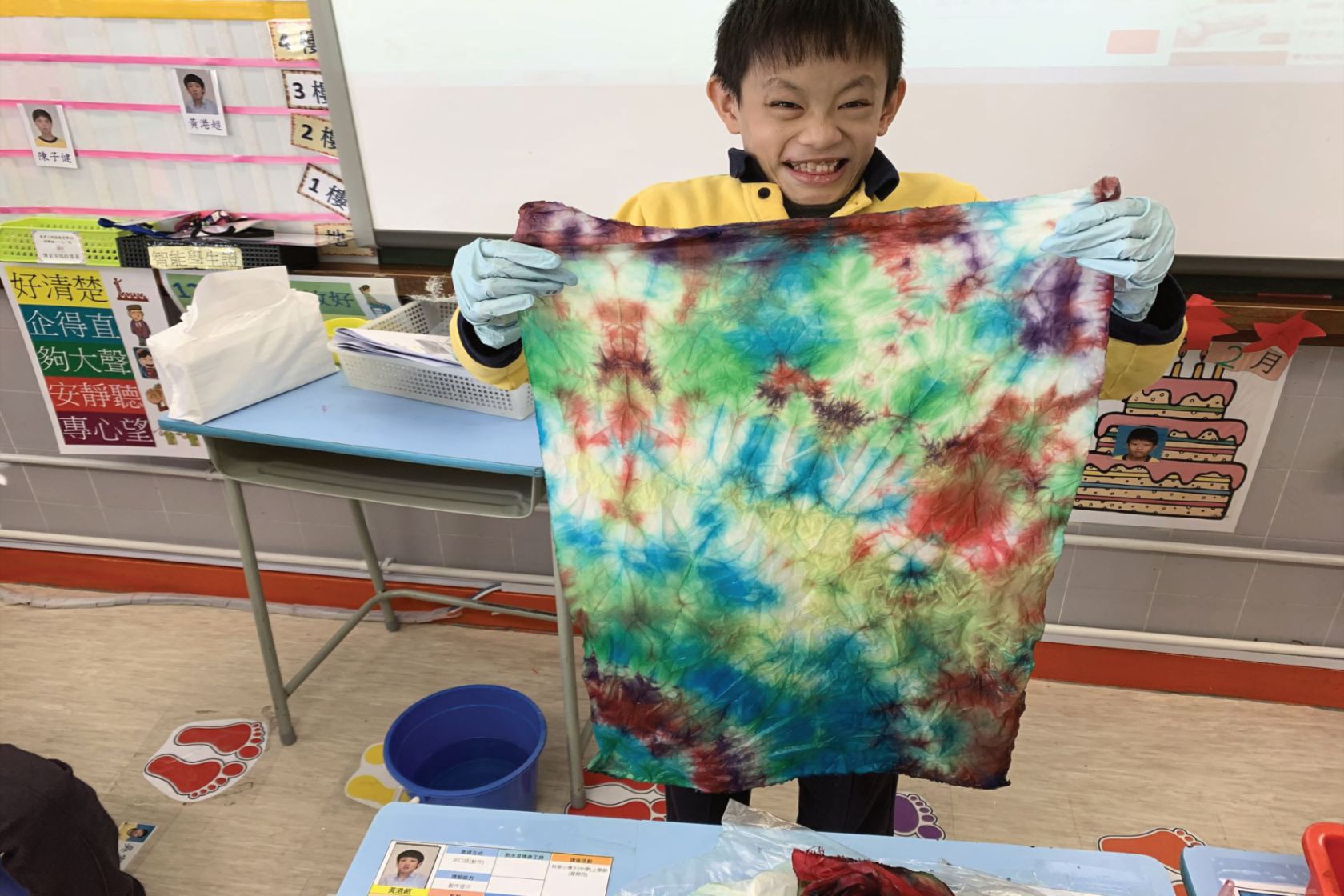 东华三院特殊学校联校艺术教育展-作品创作